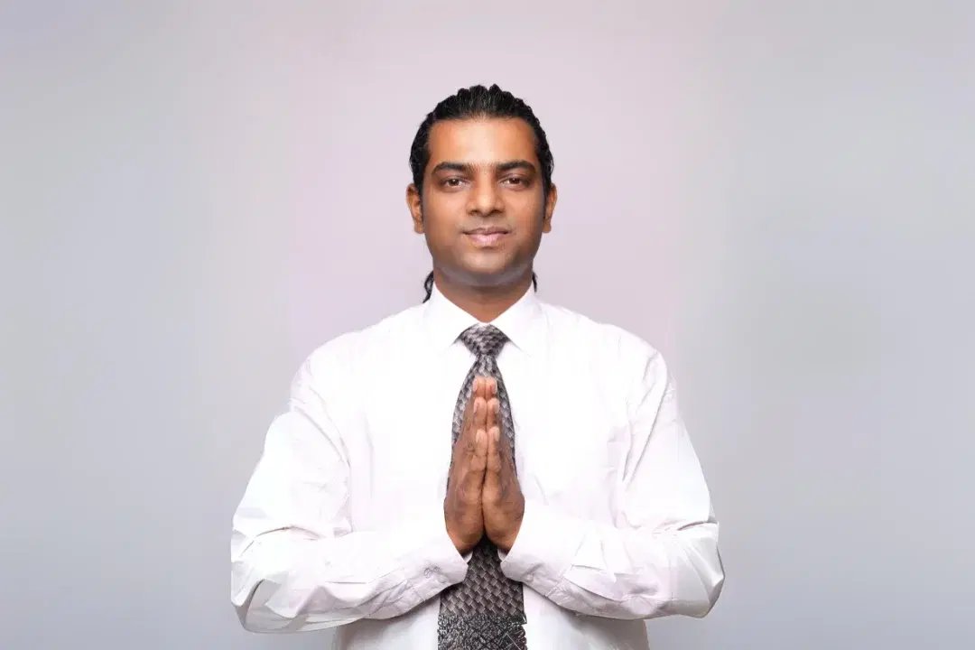 Chittrarth Verma, a learner of Bhasha's Online Marathi Classes Photo of Chittrarth Verma, a career counsellor who enrolled in Bhasha's spoken Marathi classes